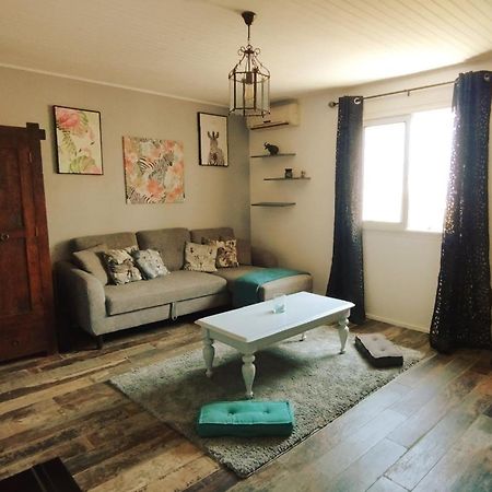 F2 Residence Oasis Terre Rouge A Saint Pierre Bagian luar foto