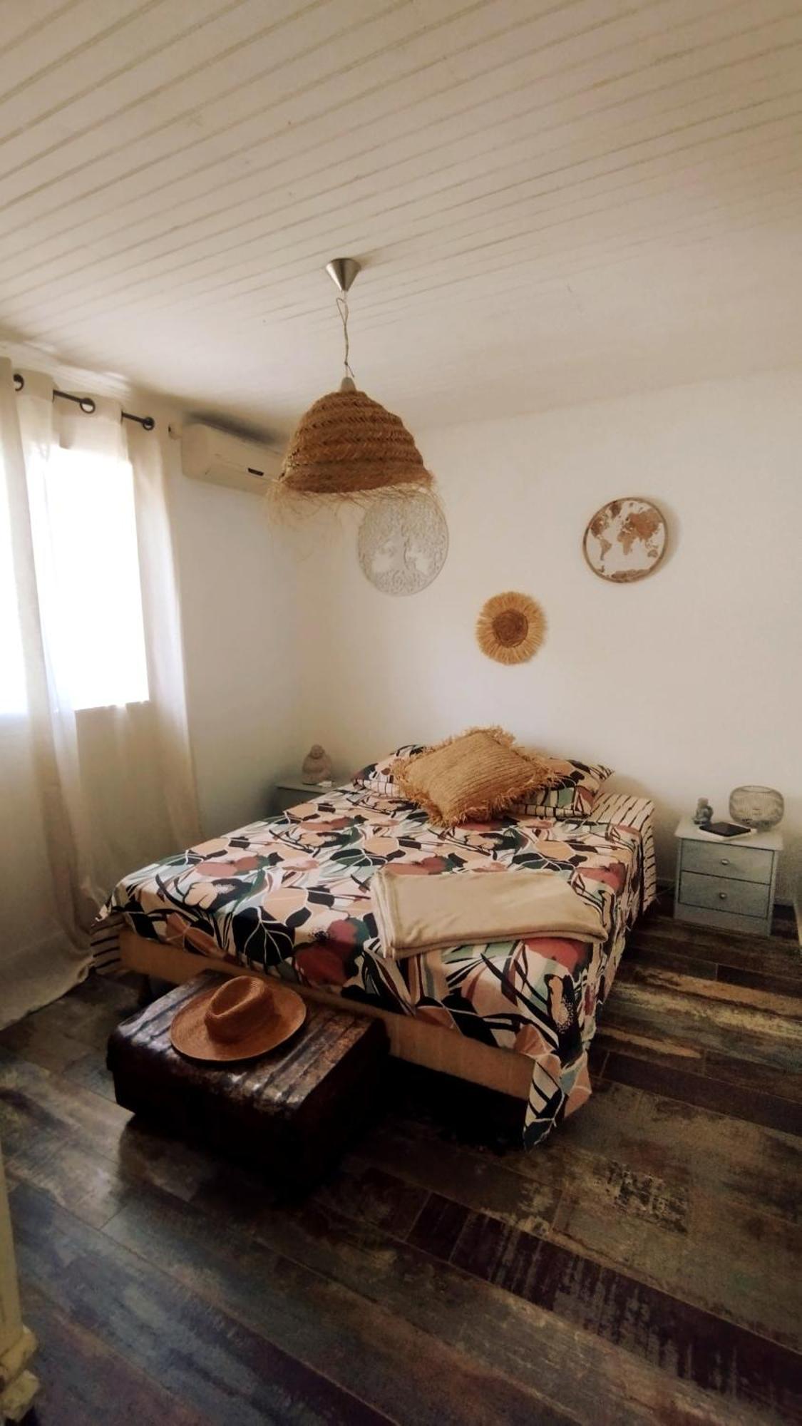 F2 Residence Oasis Terre Rouge A Saint Pierre Bagian luar foto